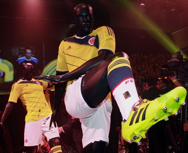 Le maillot coûte la bagatelle de 169.900 pesos !